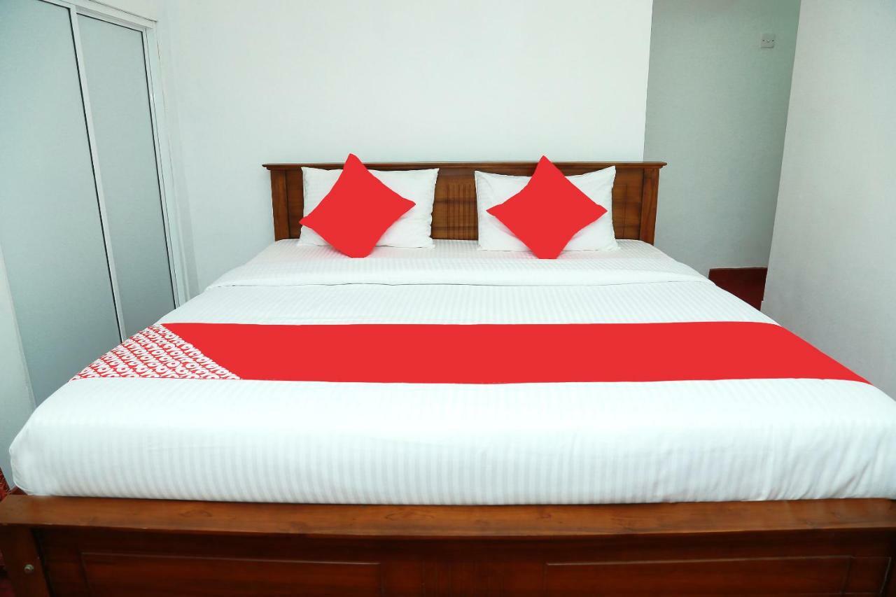Oyo 238 Selva'S Guest House 努沃勒埃利耶 外观 照片