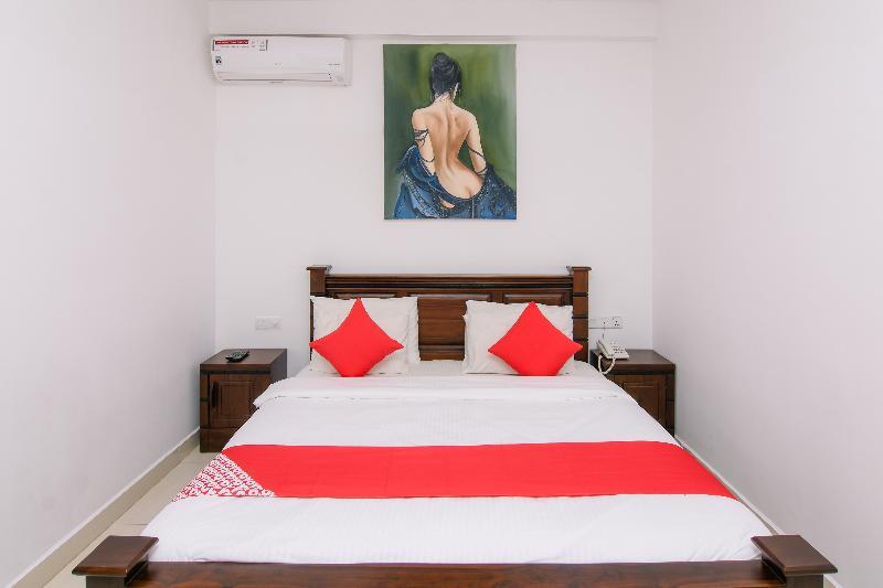 Oyo 238 Selva'S Guest House 努沃勒埃利耶 外观 照片