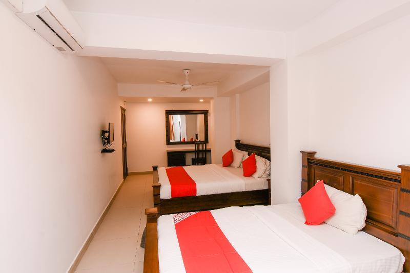 Oyo 238 Selva'S Guest House 努沃勒埃利耶 外观 照片