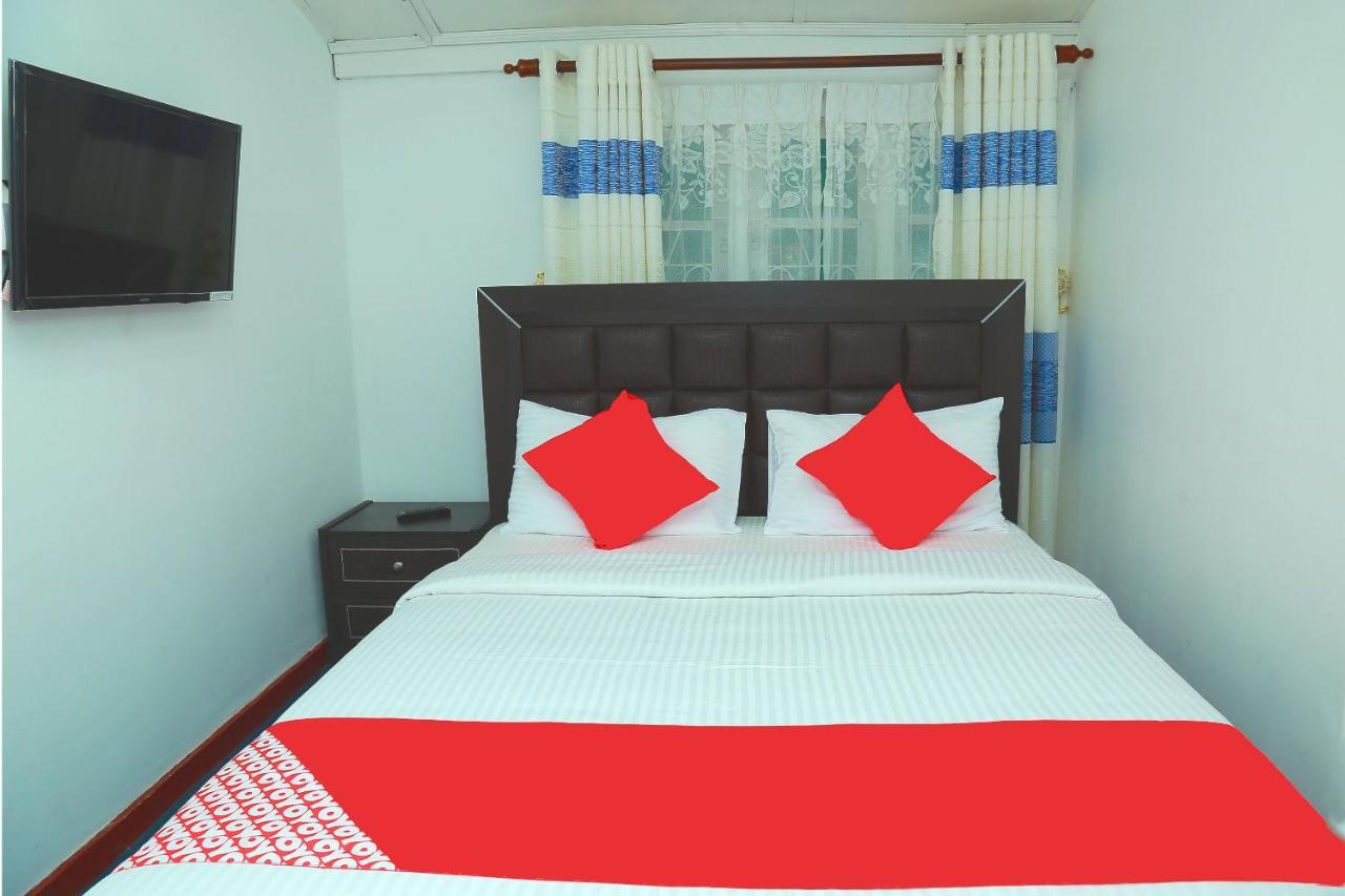 Oyo 238 Selva'S Guest House 努沃勒埃利耶 外观 照片