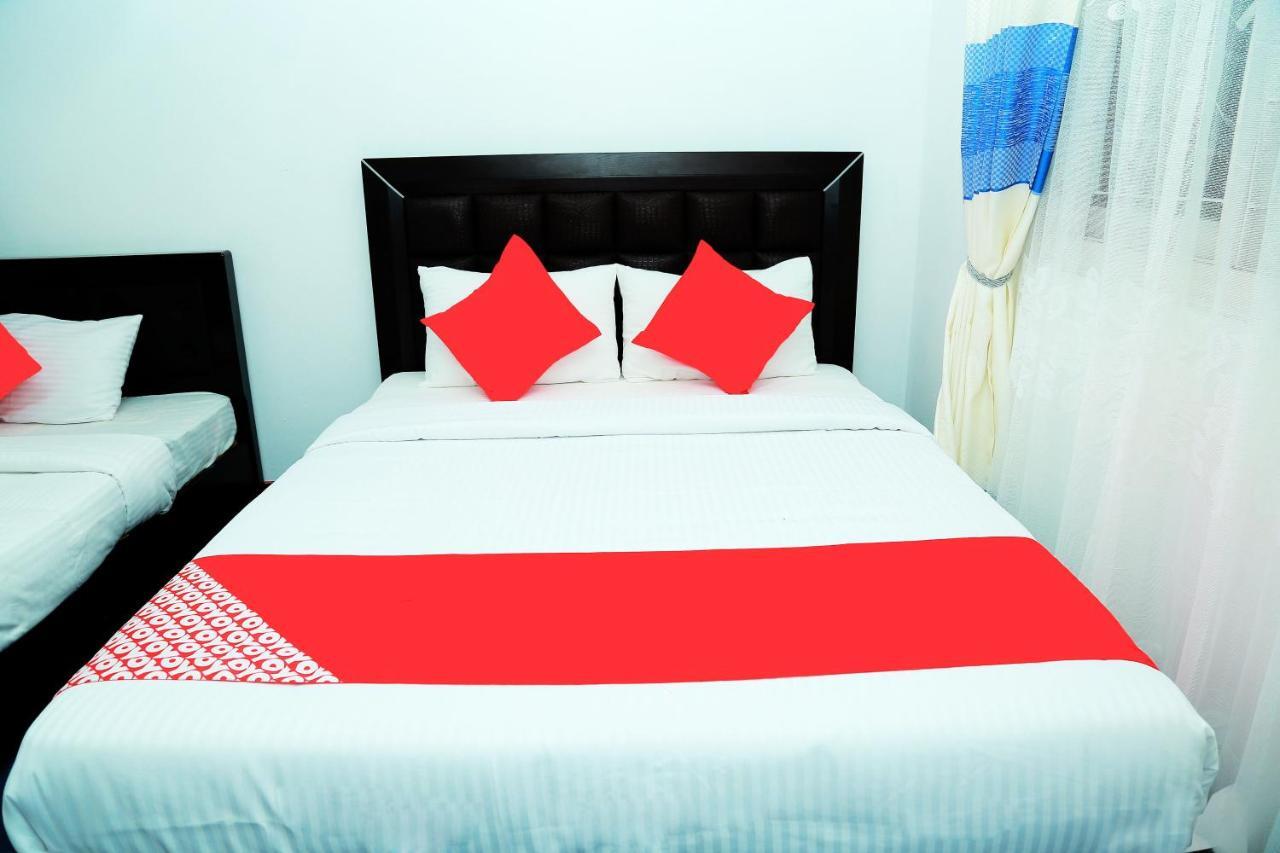 Oyo 238 Selva'S Guest House 努沃勒埃利耶 外观 照片