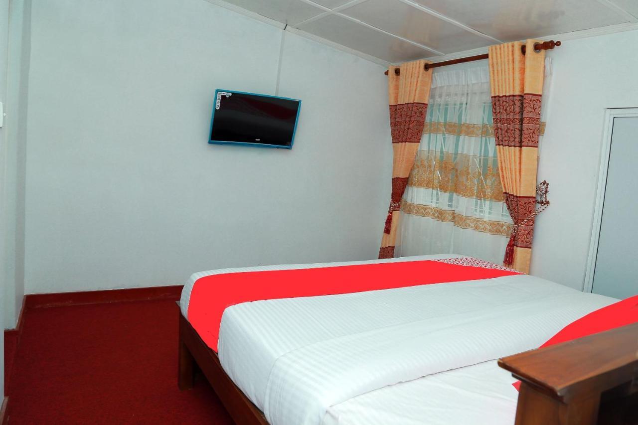 Oyo 238 Selva'S Guest House 努沃勒埃利耶 外观 照片